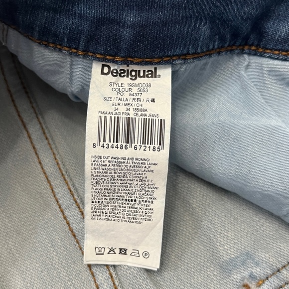 NWT - Desigual Men’s Ripped Washed Denim Jogger Short - Size 34 - Picture 9 of 11